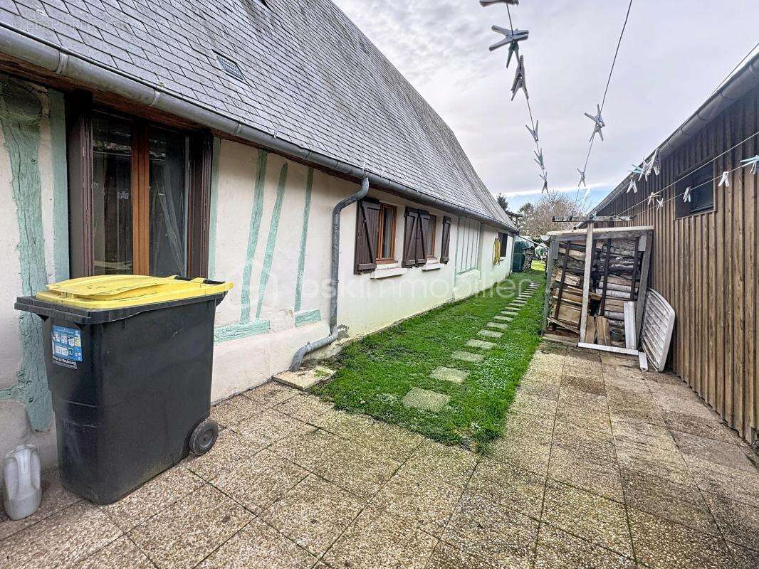 Maison à LE GROS-THEIL