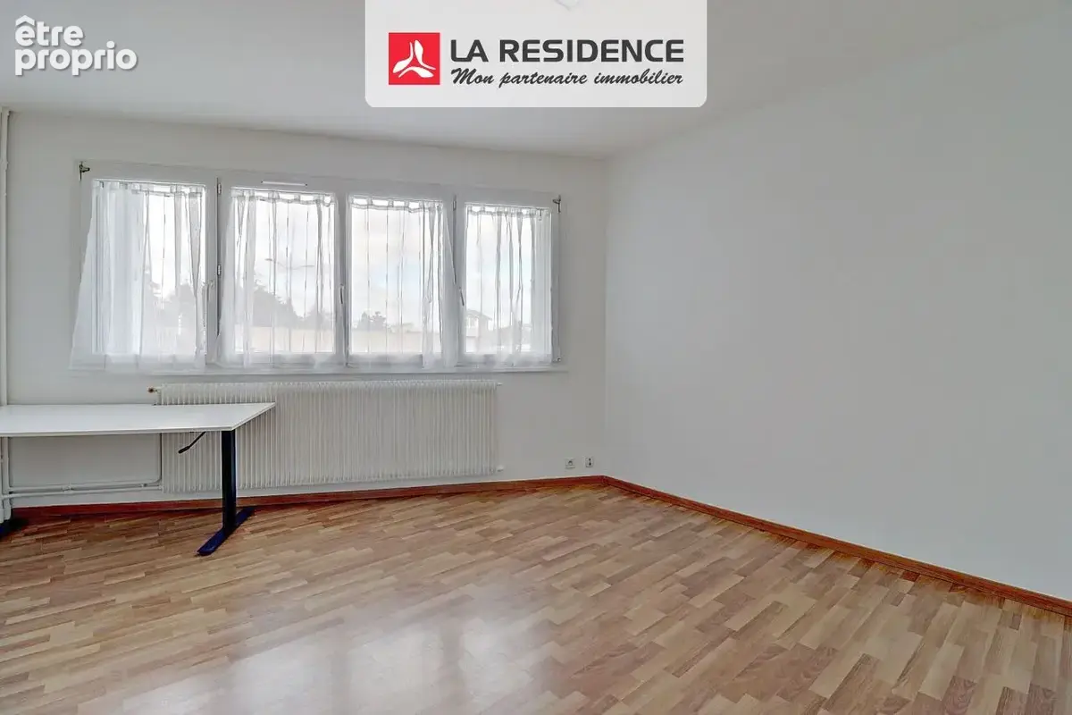 Appartement 30 m² à Poissy  - photo 6