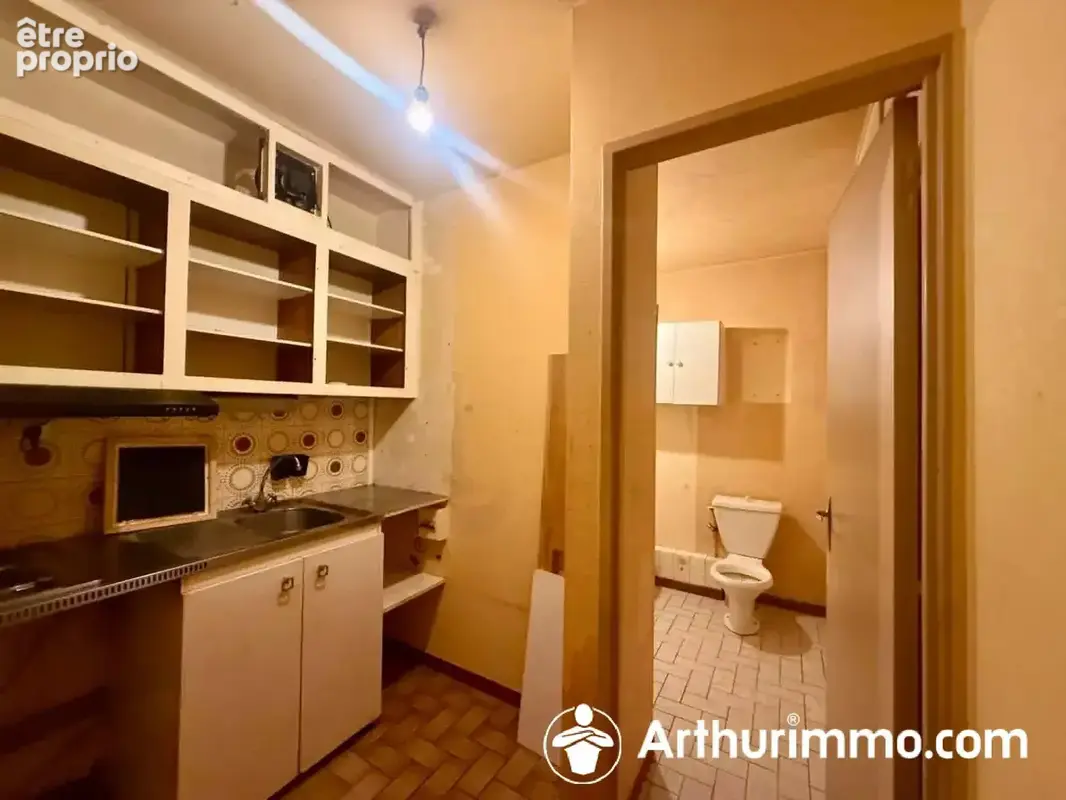 Charmant studio à rénover - Idéal Investisseur - photo 12
