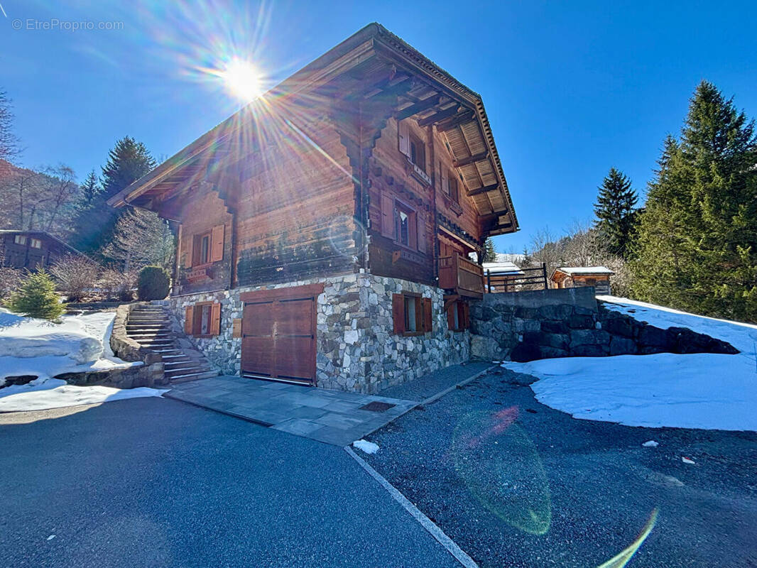 Maison à LA CLUSAZ