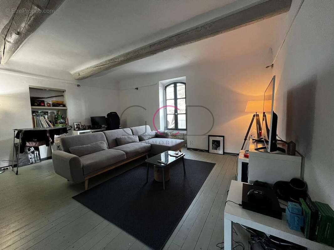 Maison à COUDOUX