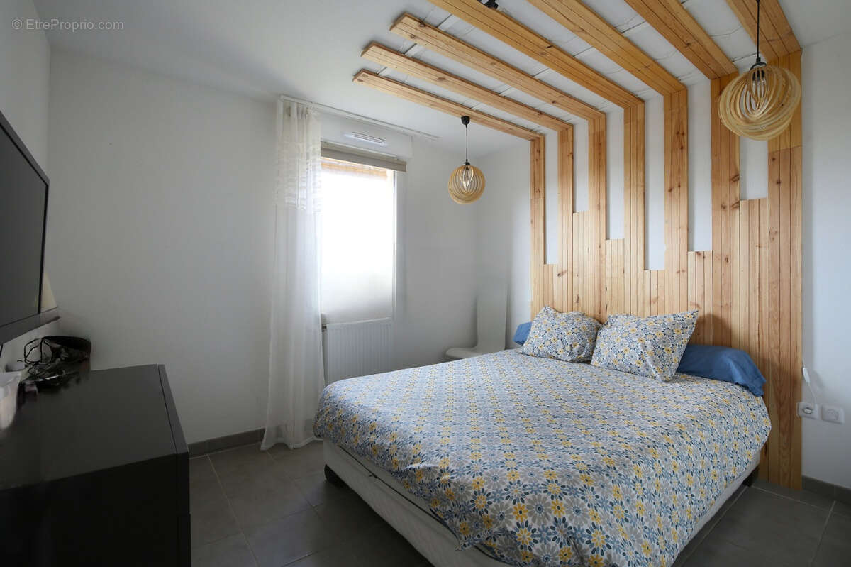 PIBRAC à vendre MAISON - 5 pièces, 4 chambres, très bon état - photo 4