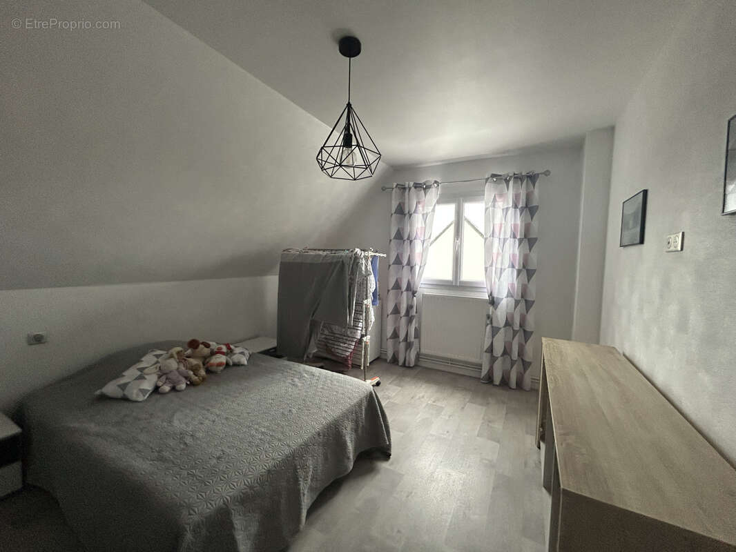 Maison à SAINT-SAENS