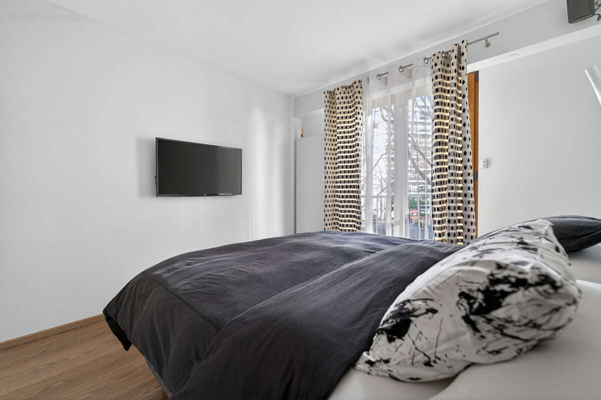 Appartement à PARIS-12E