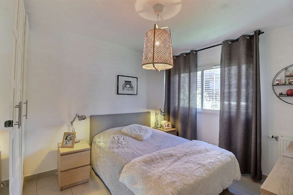 Appartement à CASTELNAU-LE-LEZ