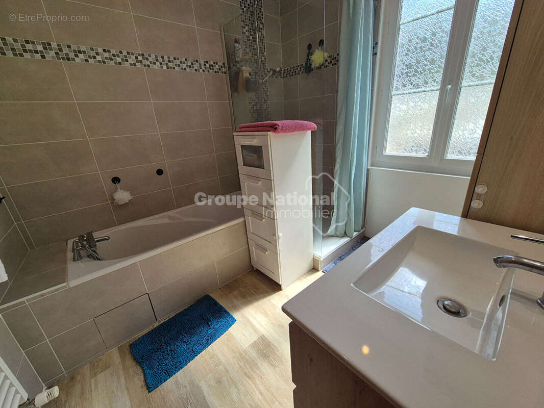 Maison à GRISY-LES-PLATRES