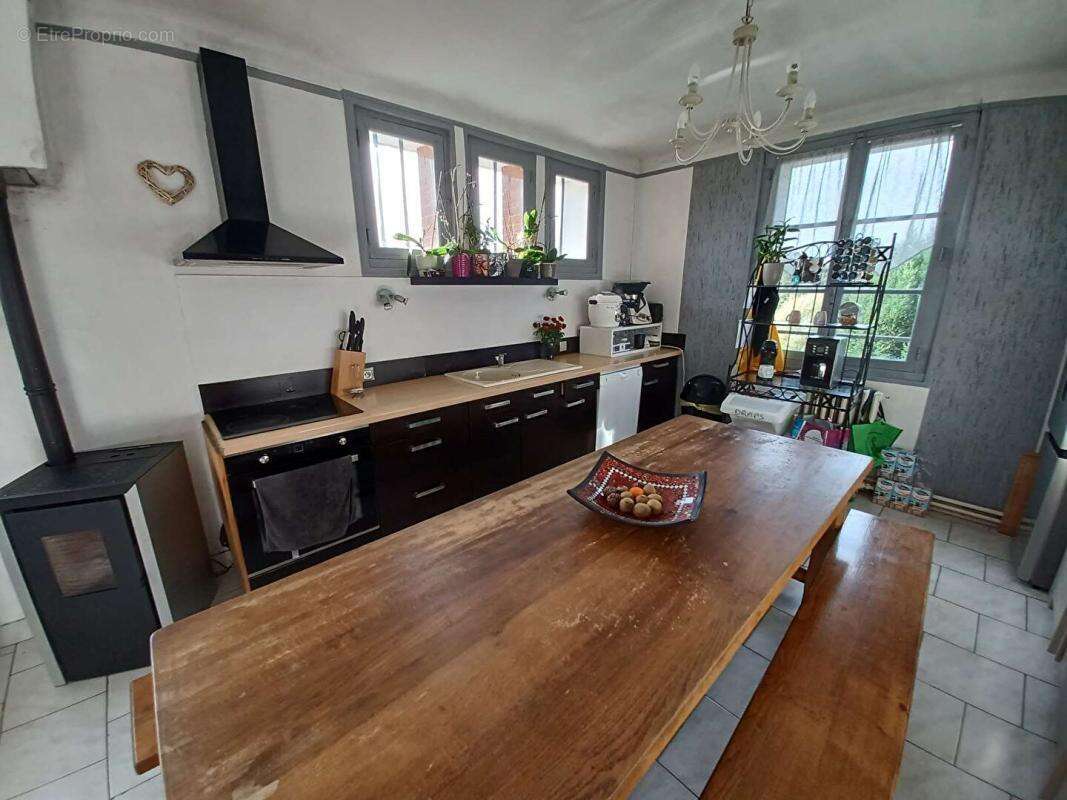 Maison à SAINT-SULPICE-SUR-RISLE