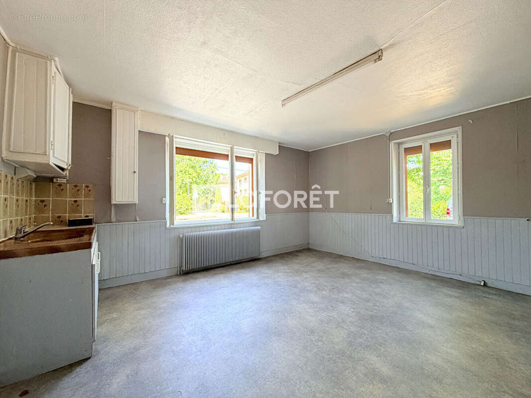 Maison Sainte Menehould 5 pièces 119 m2 - photo 5