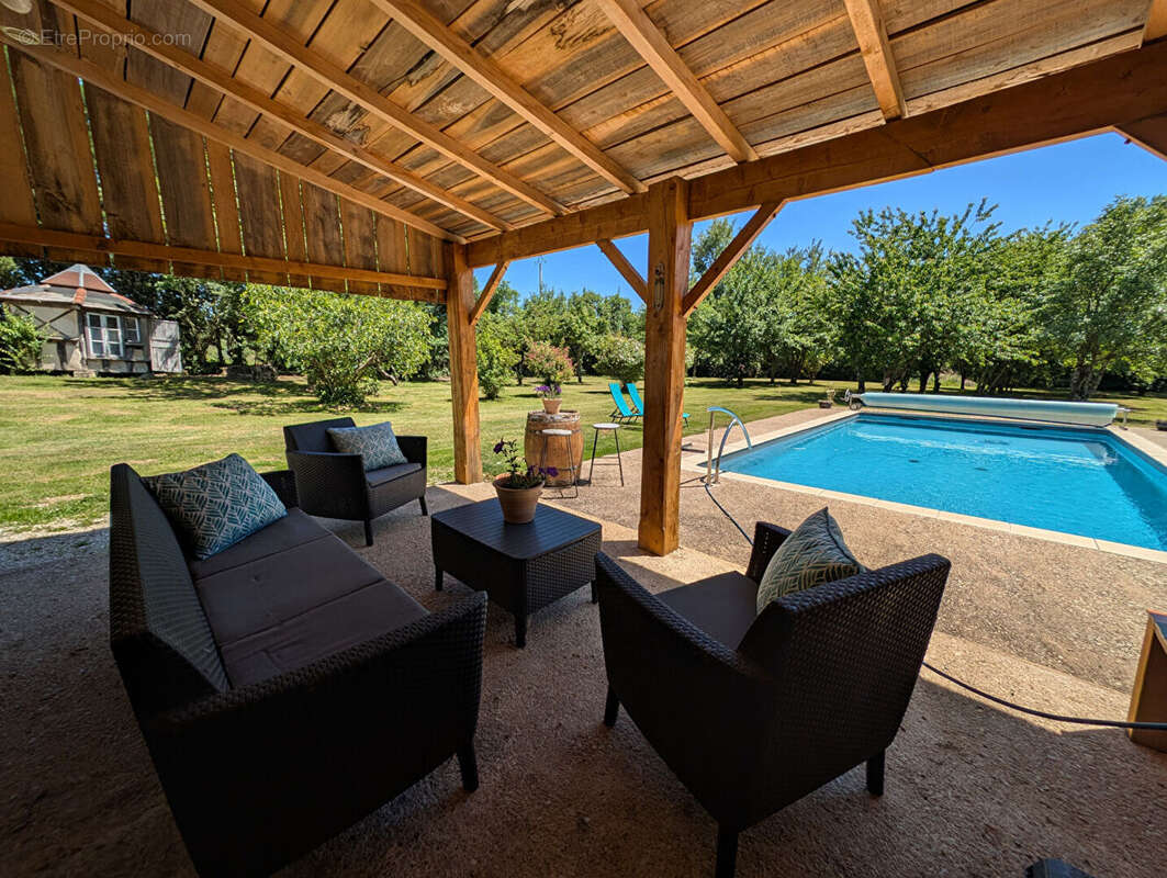 Belle propriété en pierre! Possibilité chambres d'hôtes. - photo 14