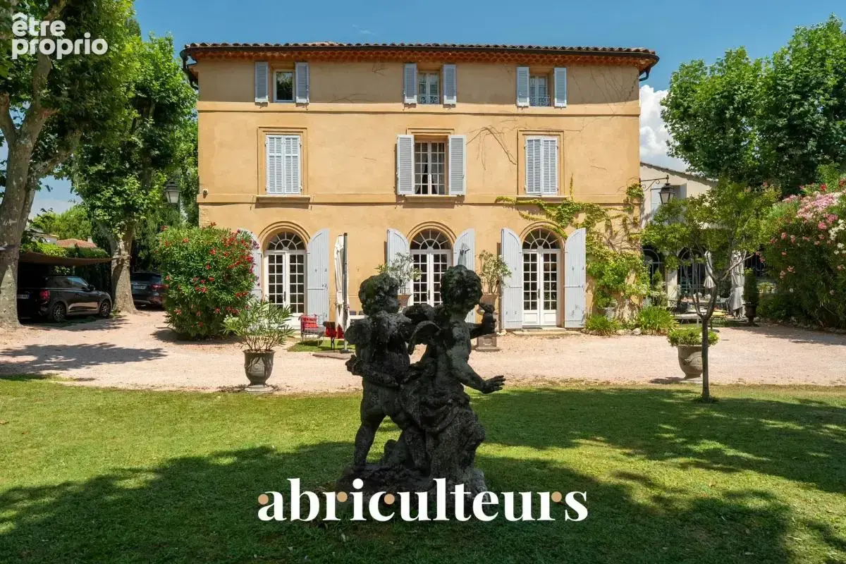 Maison de prestige 395m² dans ancien relais de chasse des Jardins d'Albertas en vente à Bouc-Bel-Air(13320) - photo 2