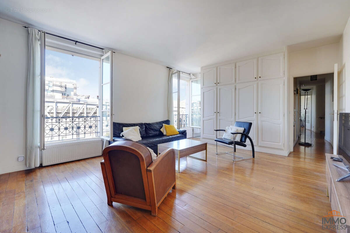 Appartement à PARIS-13E
