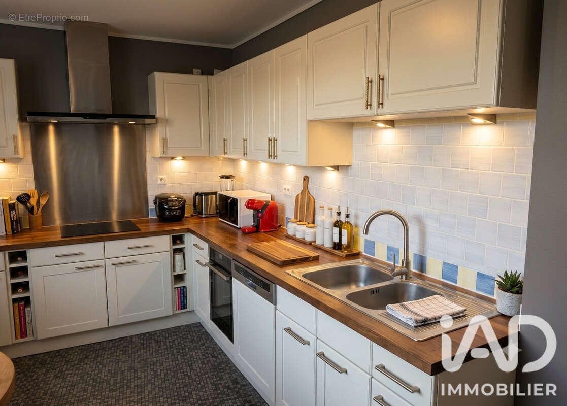 Appartement 82 m² à Compiegne  - photo 2