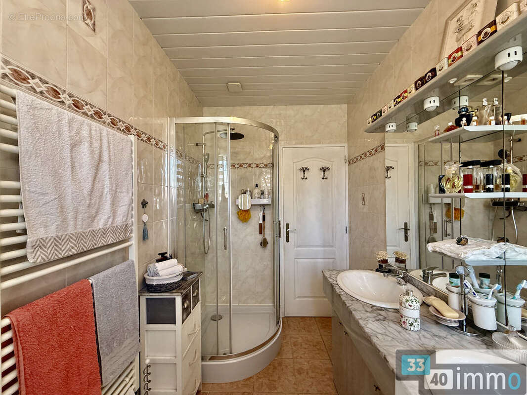Maison 110 m2 4 chambres a salles - photo 12
