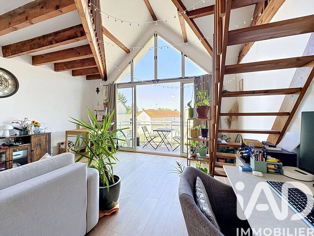 Photo 1 - Appartement à OZOIR-LA-FERRIERE