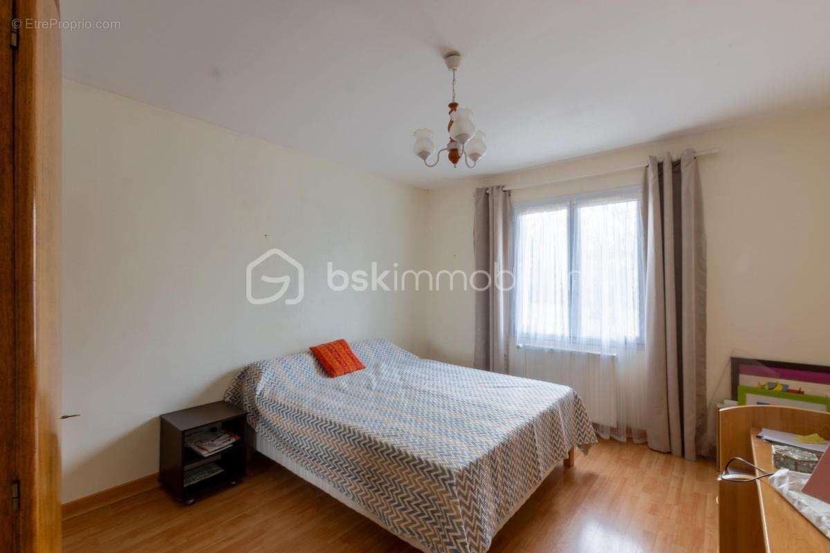 Maison à DAMPIERRE-EN-BURLY