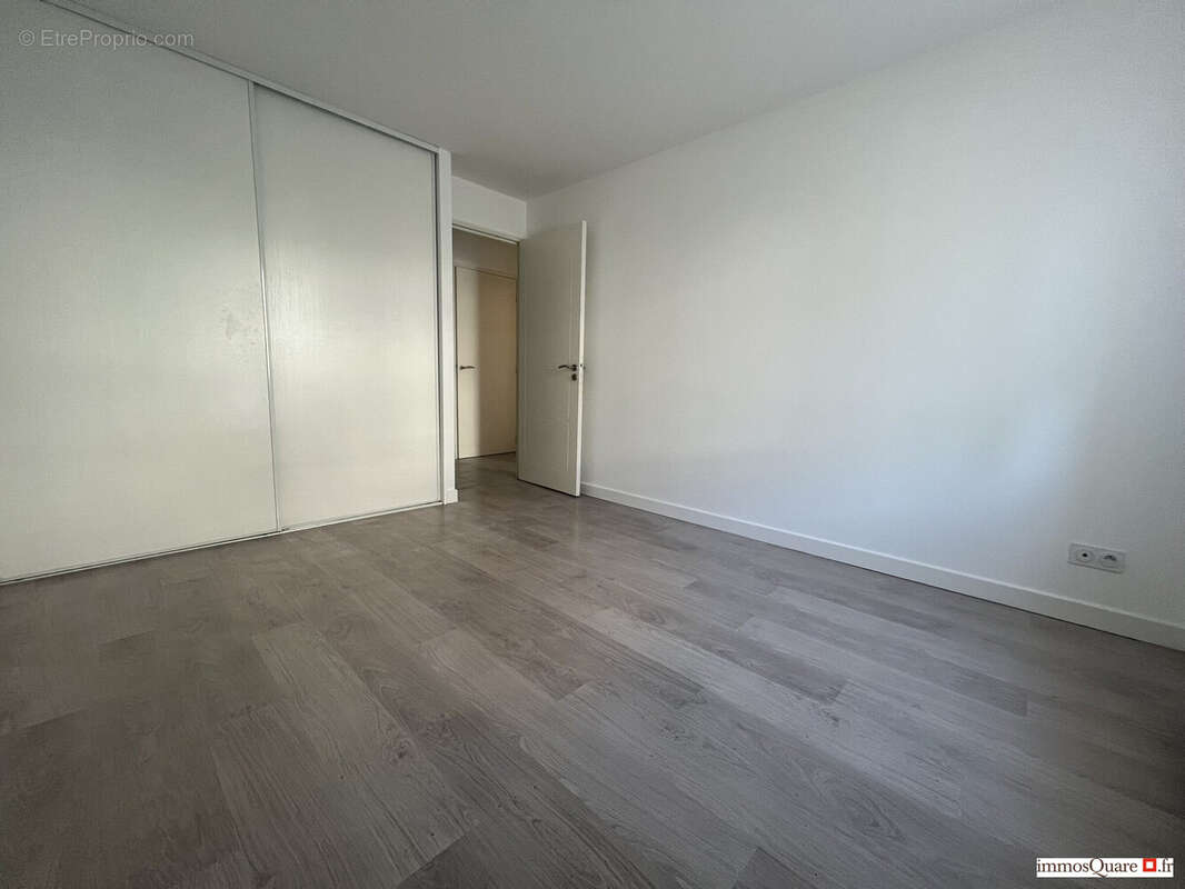 Appartement 70 m² à Crolles  - photo 6