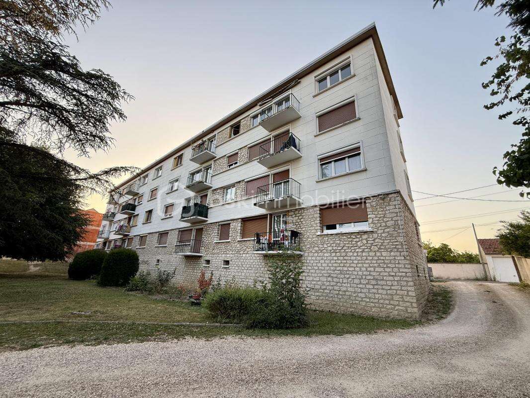 Appartement à MONTEREAU-FAULT-YONNE