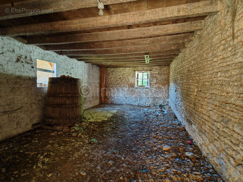 Maison à SAUZE-VAUSSAIS