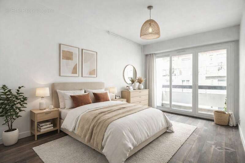 Appartement à PARIS-12E