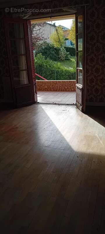 Photo 6 - Maison à COURS-LA-VILLE