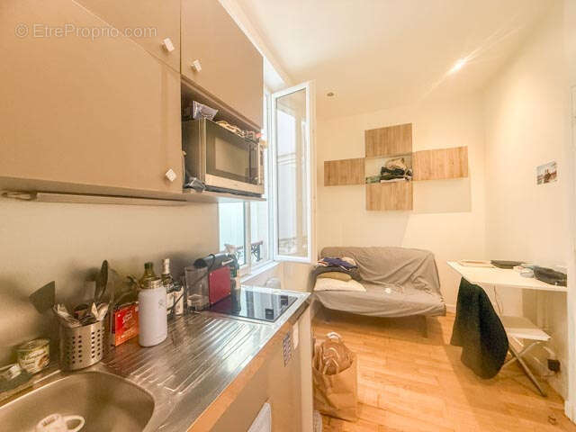 Parfait investisseur : deux studettes dans le 18ème pour un bon rendement locatif sans souci. - photo 5