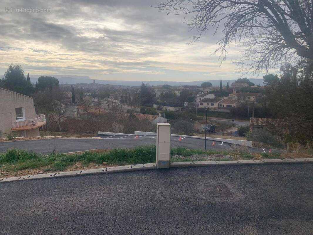 Photo 3 - Terrain à PERTUIS