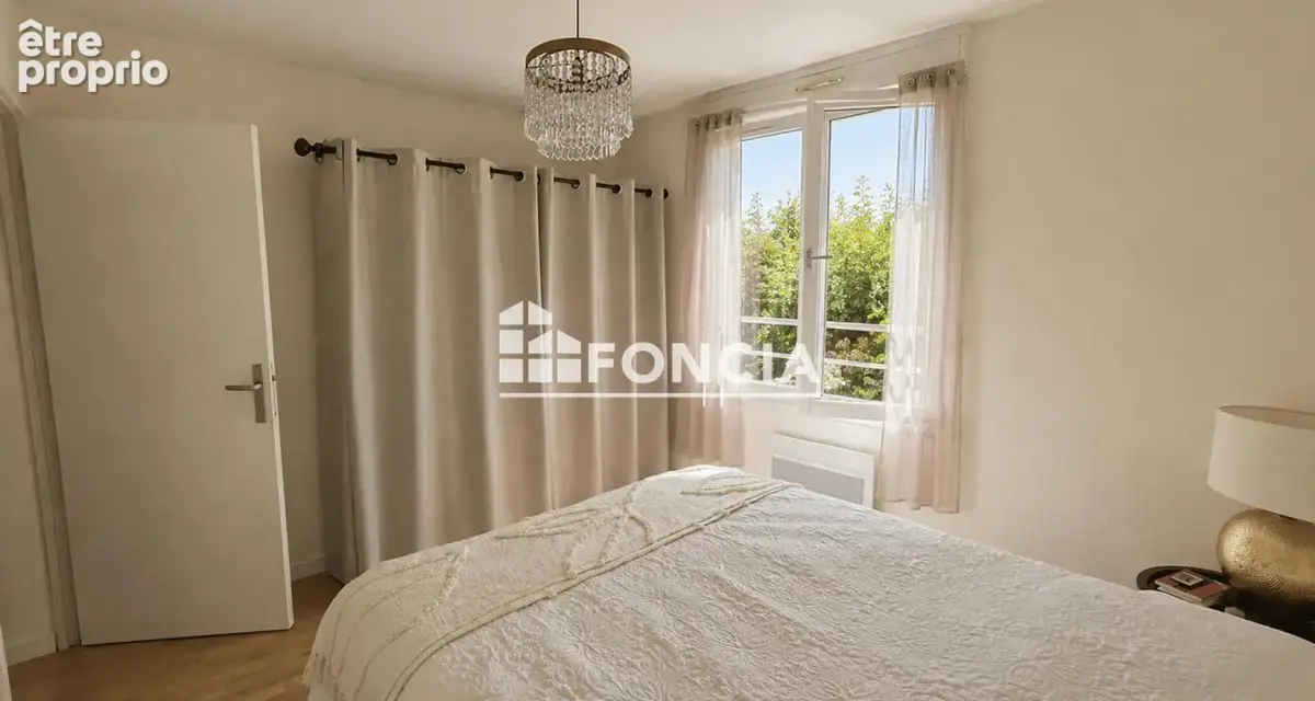 APPARTEMENT T2 rue de la Ganterie - photo 5