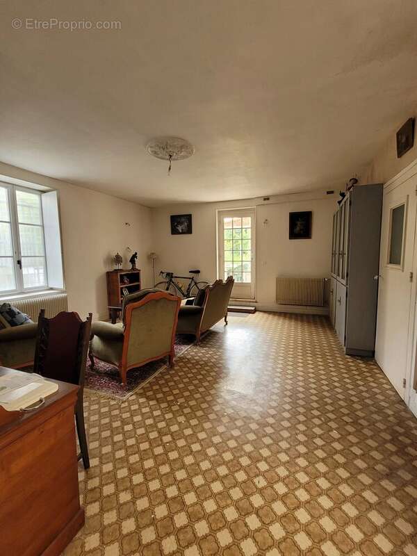Maison à VOUSSAC