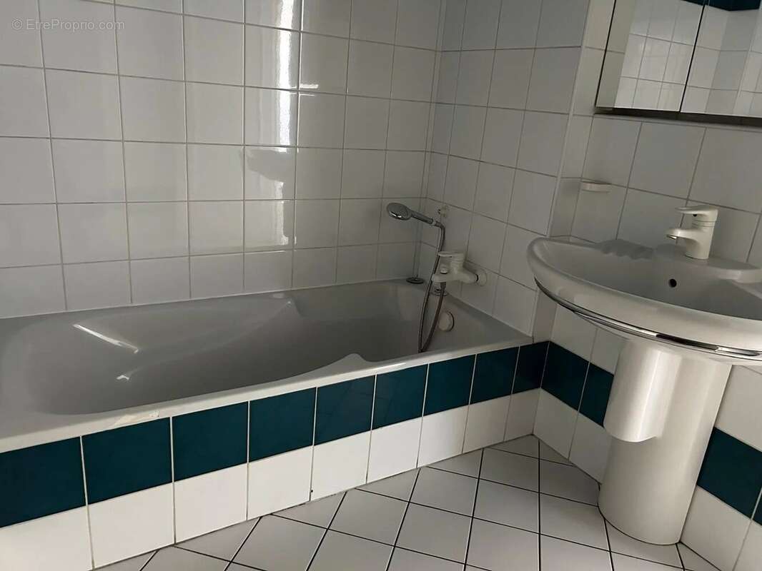 Appartement à ANNECY-LE-VIEUX