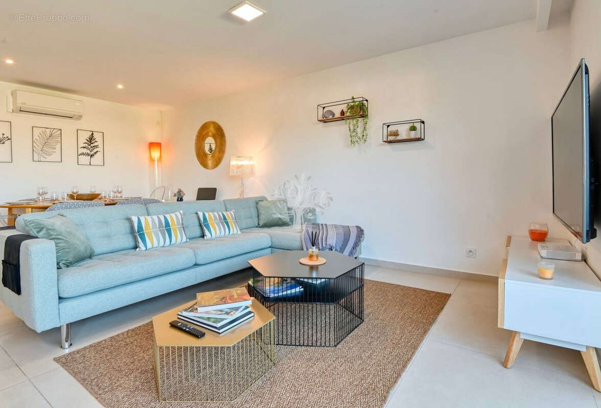 Appartement à SANARY-SUR-MER