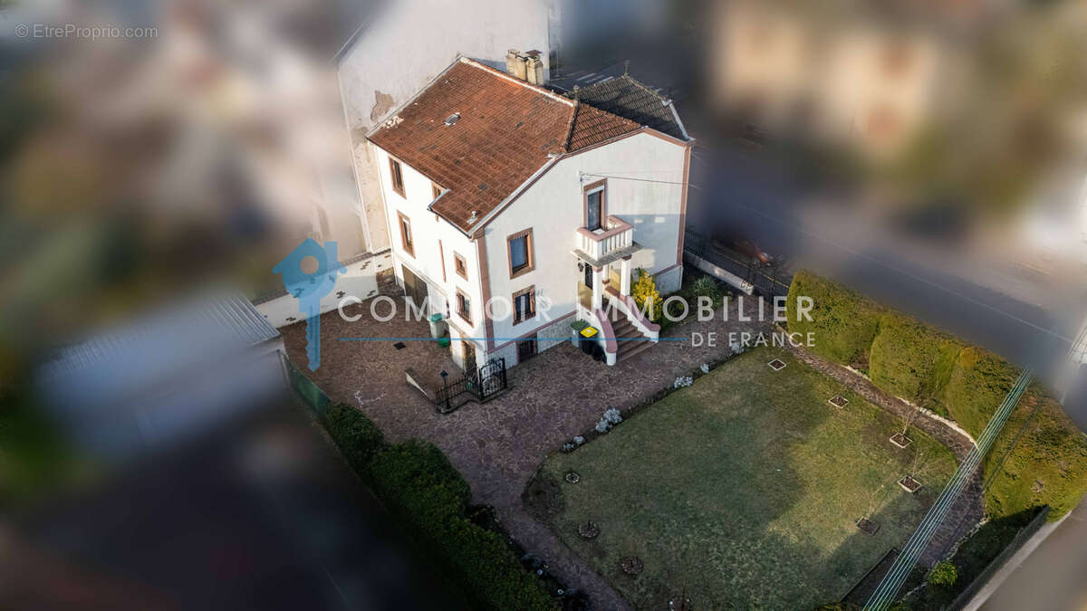 Maison à OETING