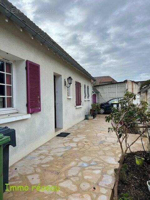 Maison à LA FERTE-GAUCHER