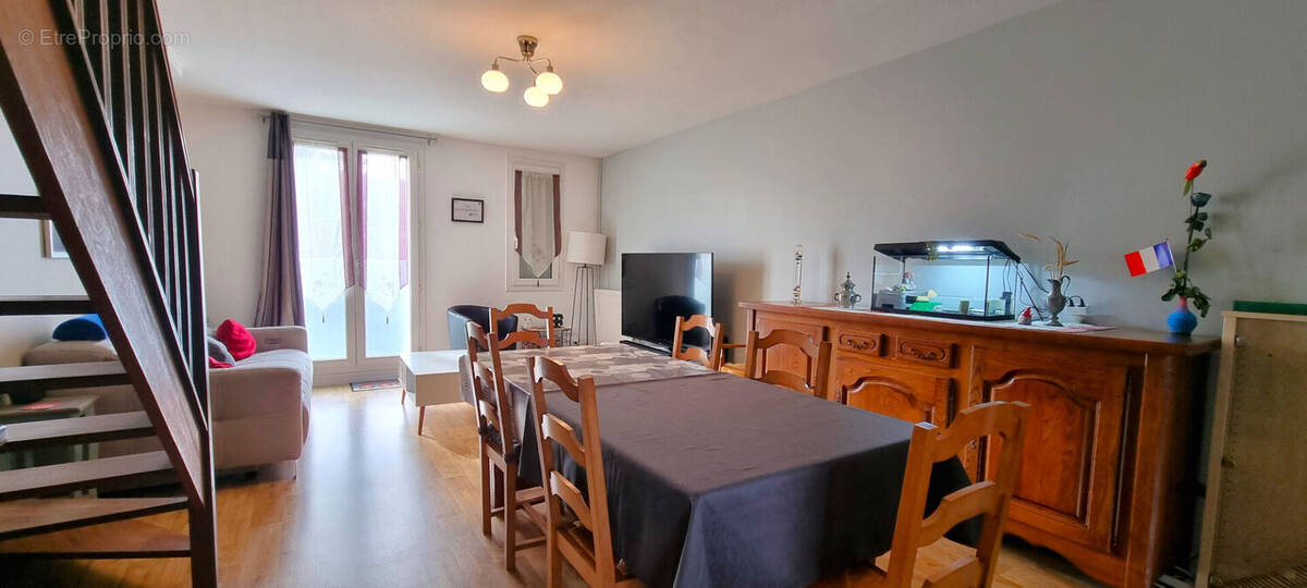 Maison à RIBECOURT-DRESLINCOURT