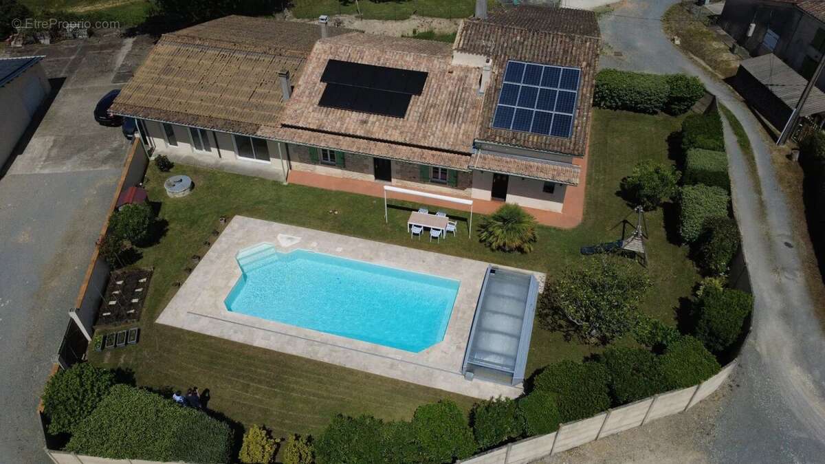 Maison à TARGON