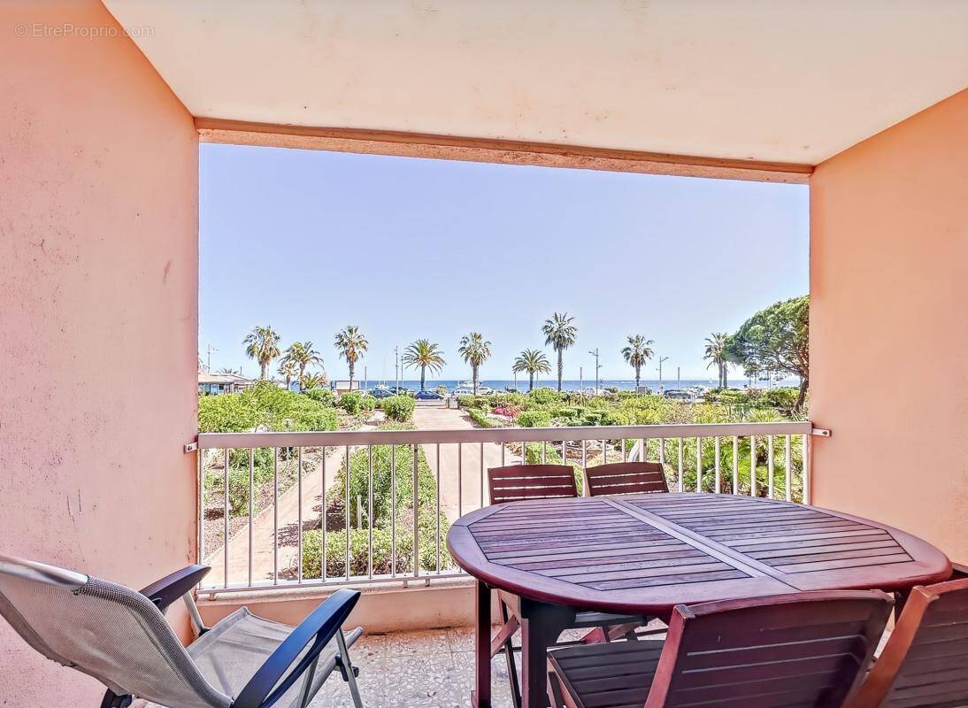 Appartement à FREJUS