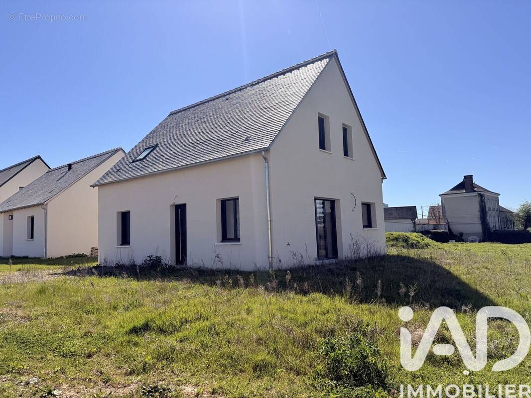 Photo 1 - Maison à BEAUMONT-LA-RONCE