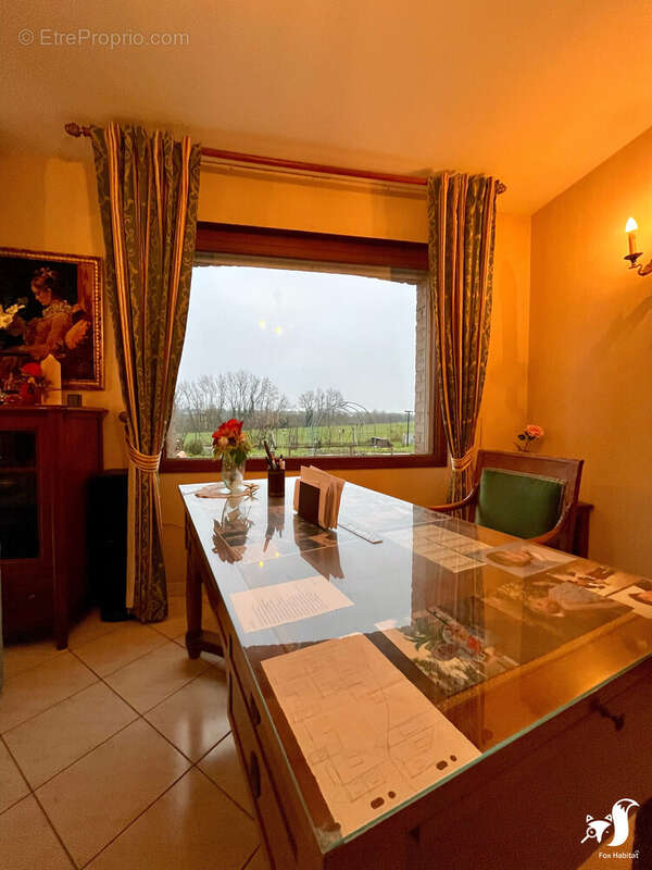 Maison à CREVECOEUR-SUR-L&#039;ESCAUT