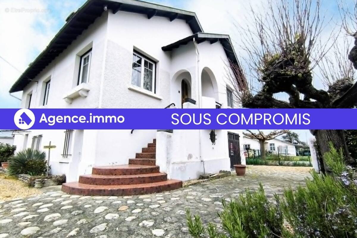 Maison à AUREILHAN