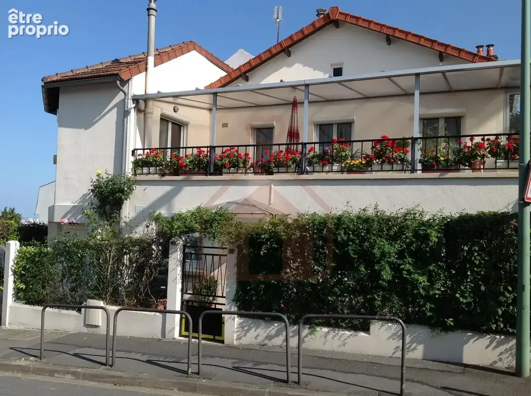 Photo Maison à Vitry-Sur-Seine au prix de 499 000€