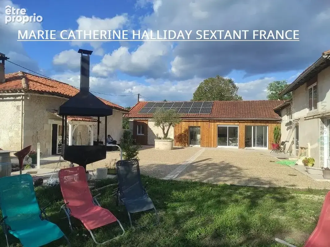 Ferme restauree avec gout comprenant 2 gites sur 6700 m2 de terrain 15 mn de perigueux - photo 2