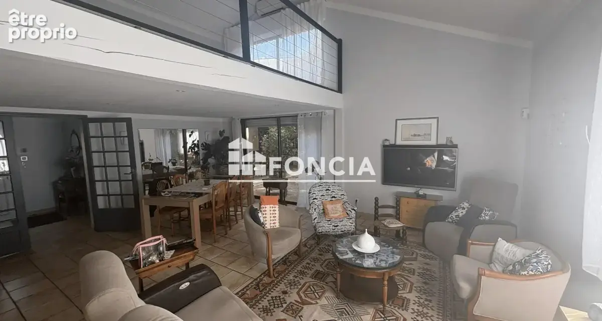Maison 5 pièces de 150 m2 sur parcelle de 966 m2 piscine garage - photo 3