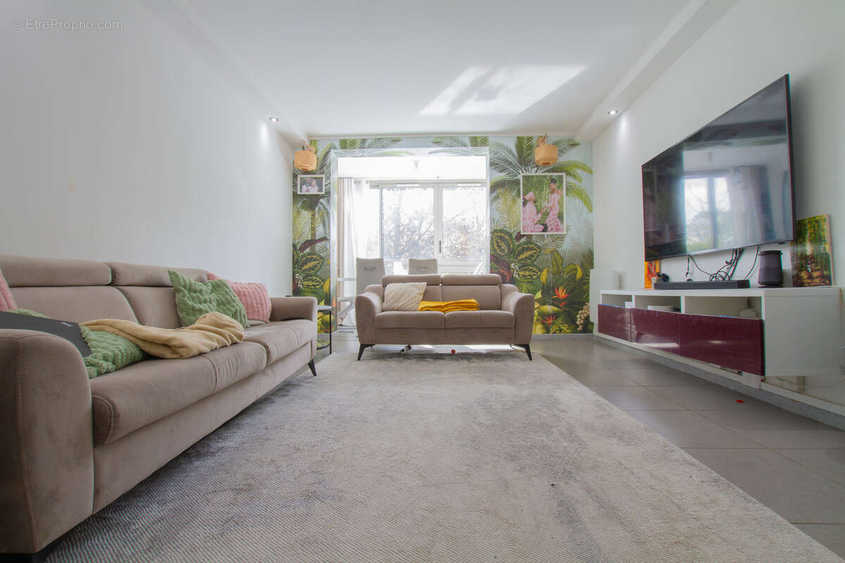 Appartement à VILLENEUVE-LE-ROI