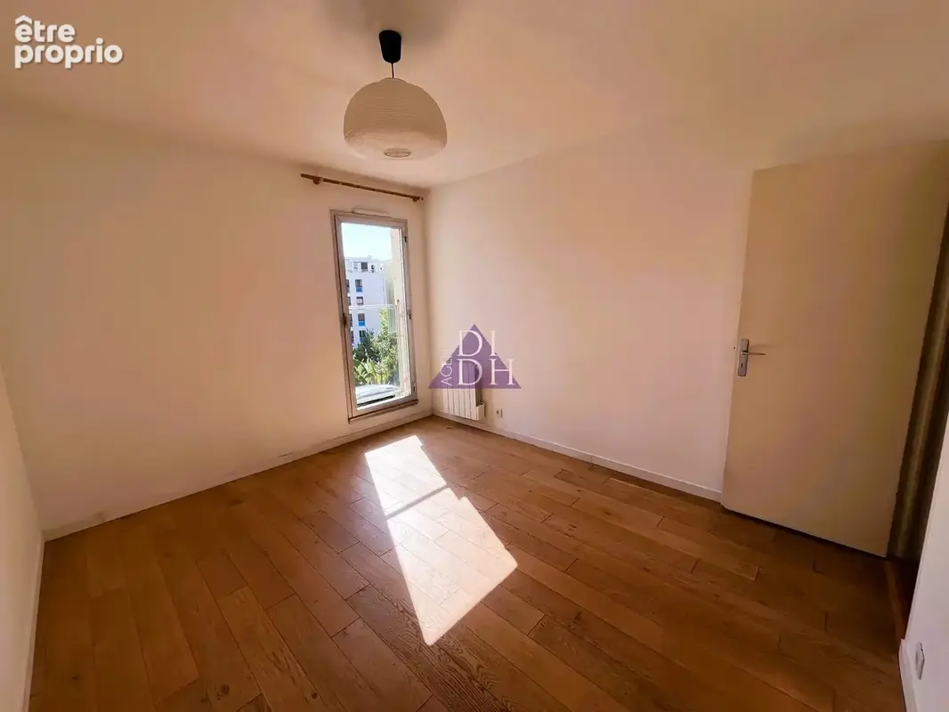 Dans résidence recherchée du centre ville 3 chambres  avec terrasse - photo 12