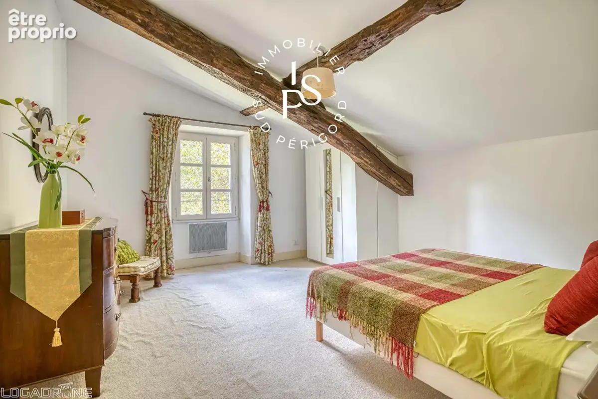 Maison en pierre avec piscine et dépendances - Lacapelle Biron - photo 12