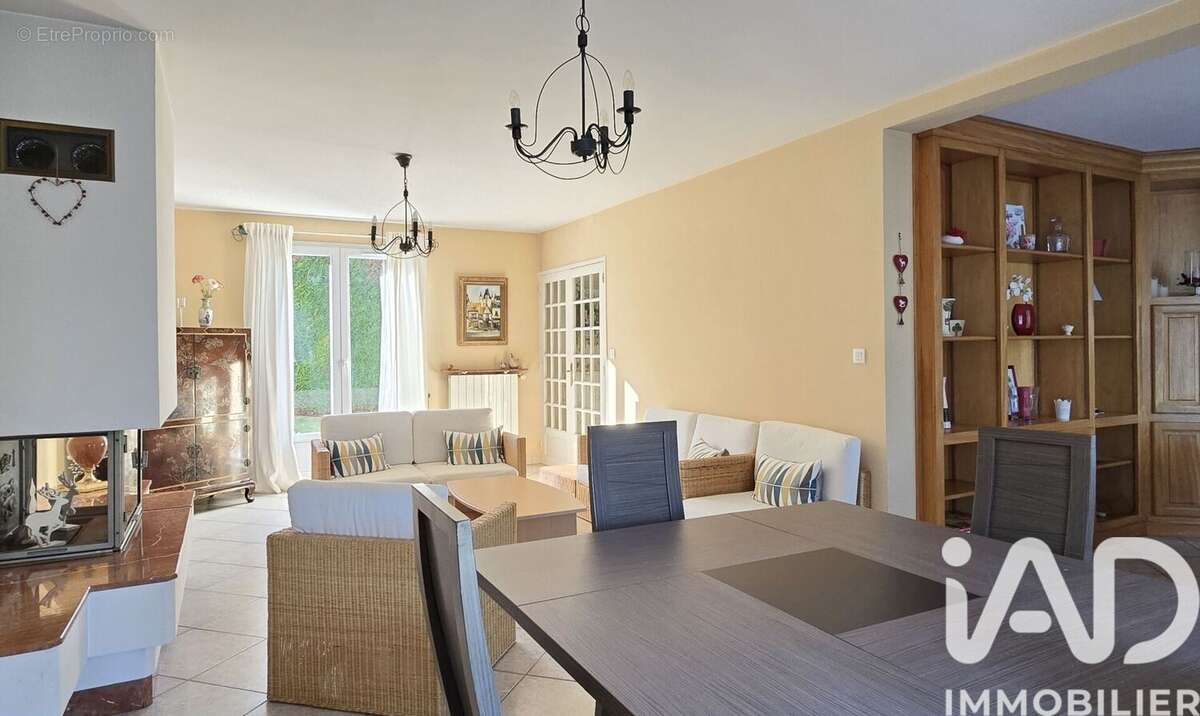 Photo 3 - Maison à VENABLES