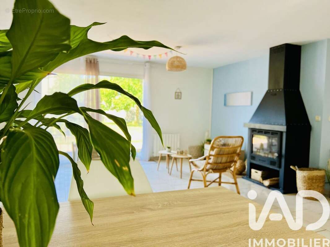 Photo 2 - Maison à BOUHET