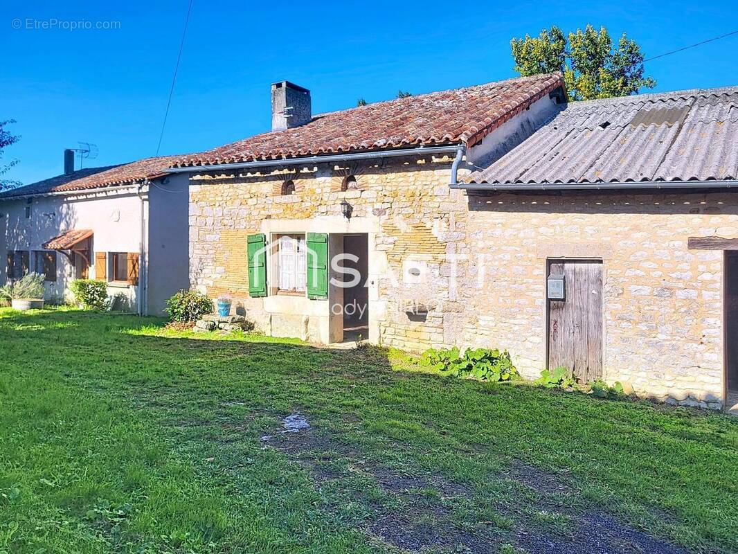 Photo 1 - Maison à LE BOUCHAGE