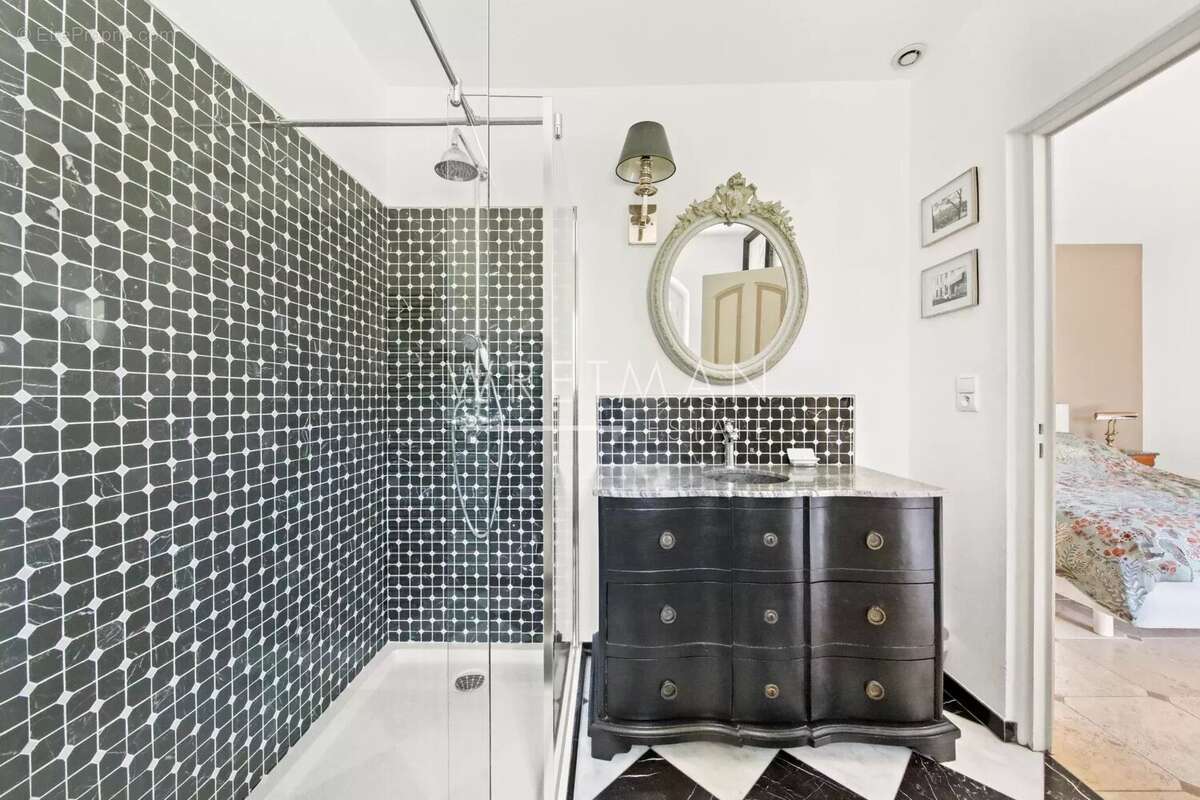 Maison à TRANS-EN-PROVENCE