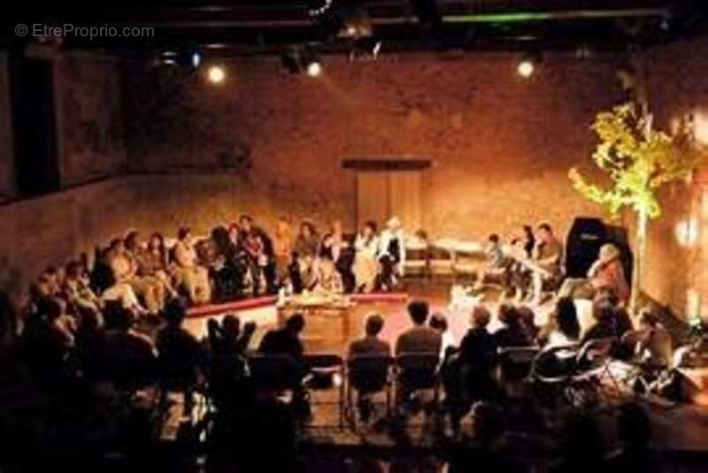 Terrain à FOUZILHON