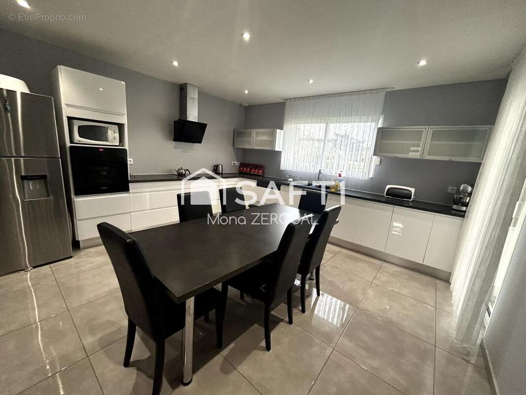 Photo 4 - Maison à PONT-EVEQUE